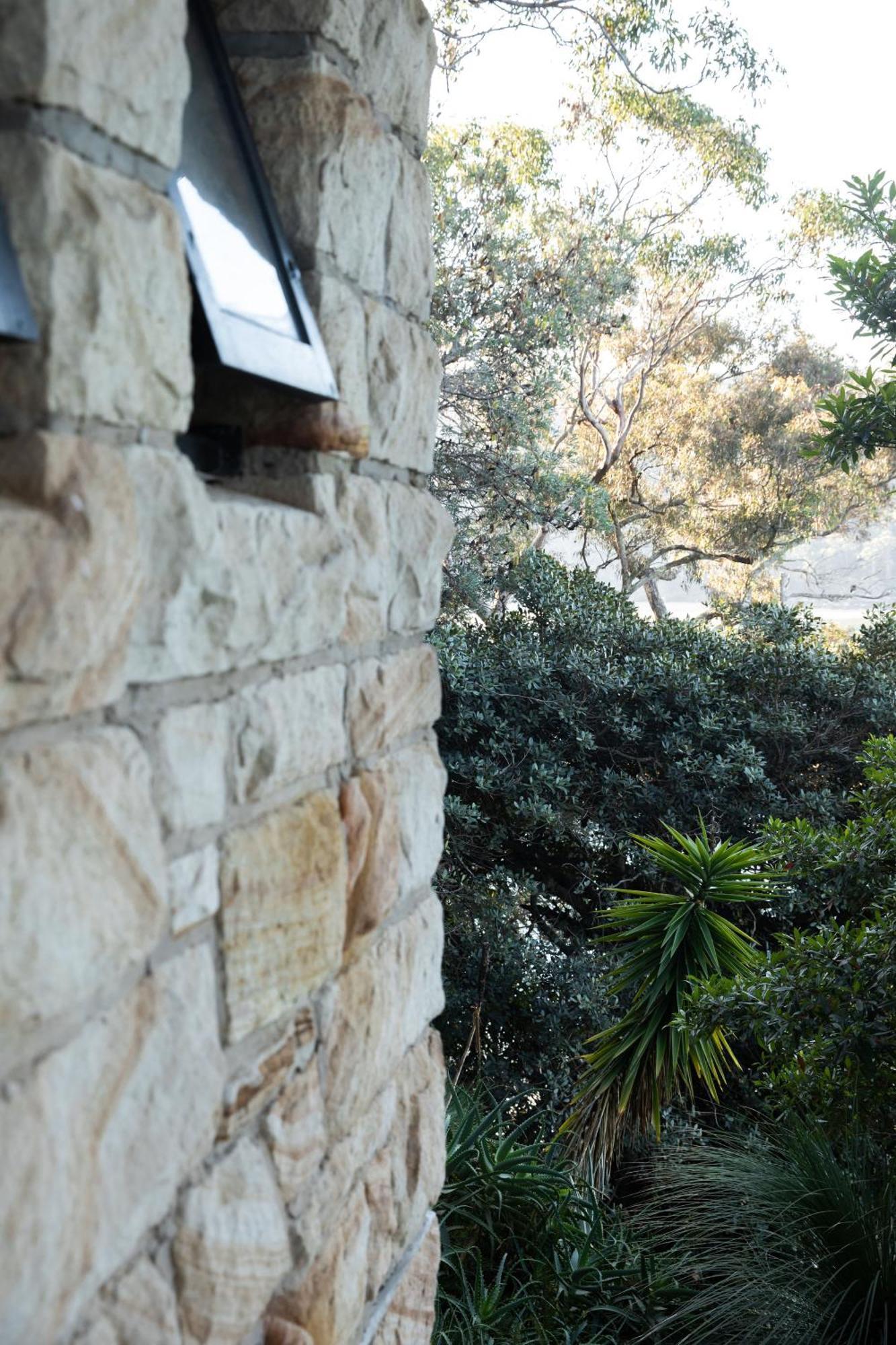 Vila Cape Mackerel Cabin With Magic Palm Beach & Pittwater Views Great Mackerel Beach Exteriér fotografie