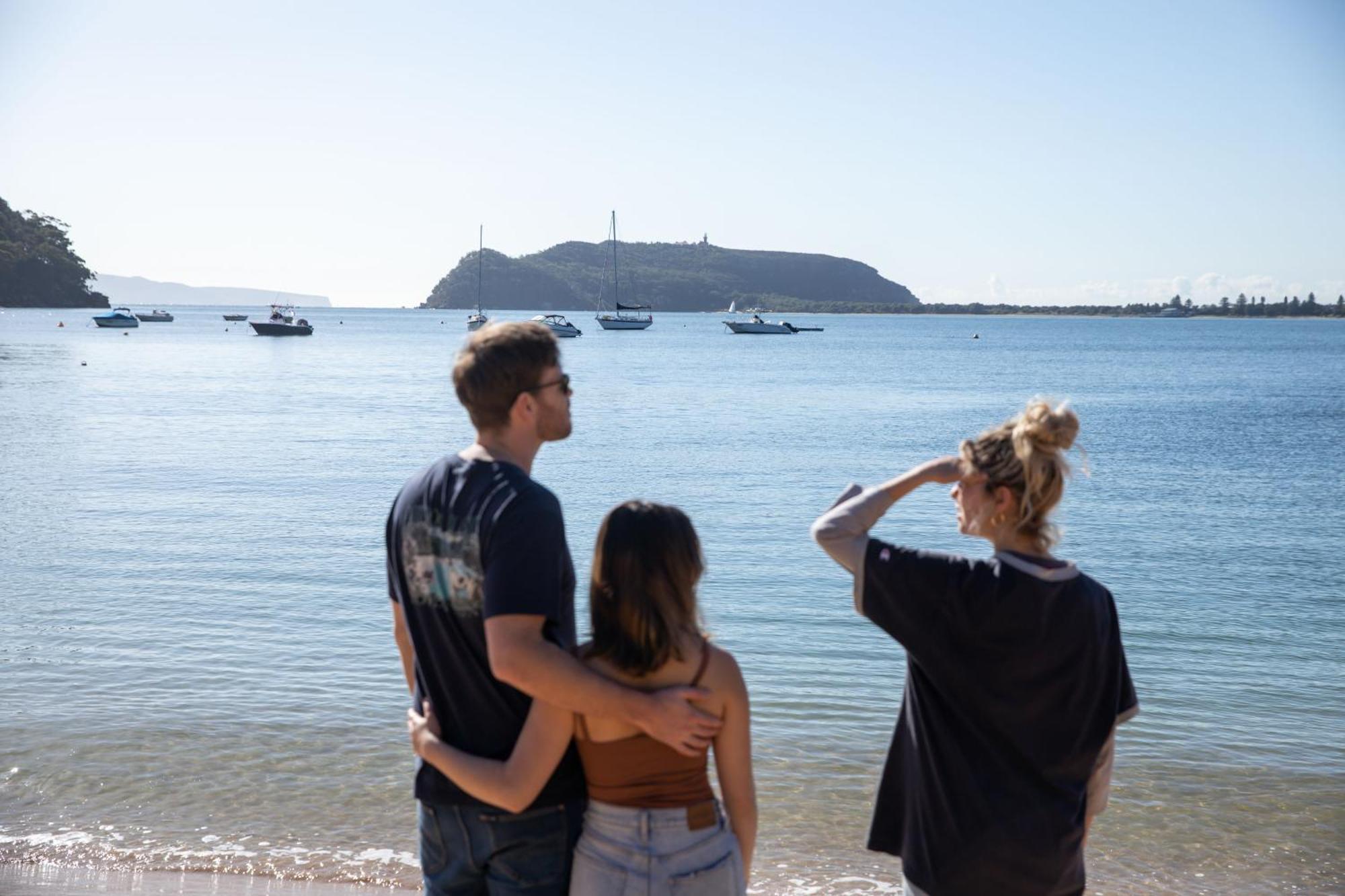 Vila Cape Mackerel Cabin With Magic Palm Beach & Pittwater Views Great Mackerel Beach Exteriér fotografie